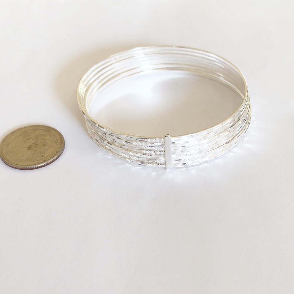 Sterling Silver 925 Diamond Cut Semanario Bangle - Picture 3 of 8